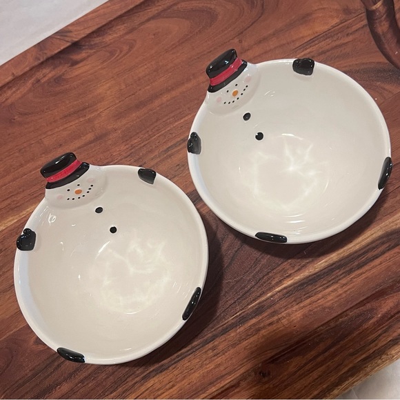 TWO (2) Magenta Ceramic Snowman Snack Bowls White/Black/Red - Picture 6 of 15